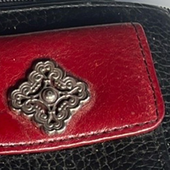 Brighton Leather Black Red Wallet Wristlet Silver Trim Pockets Zippered - Picture 6 of 6